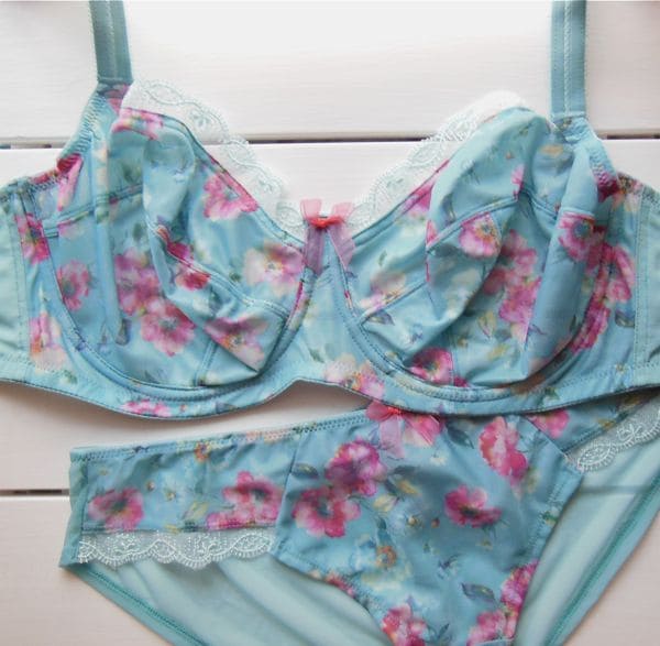 Review  SS14 Panache Fern – Honestly, Becky!
